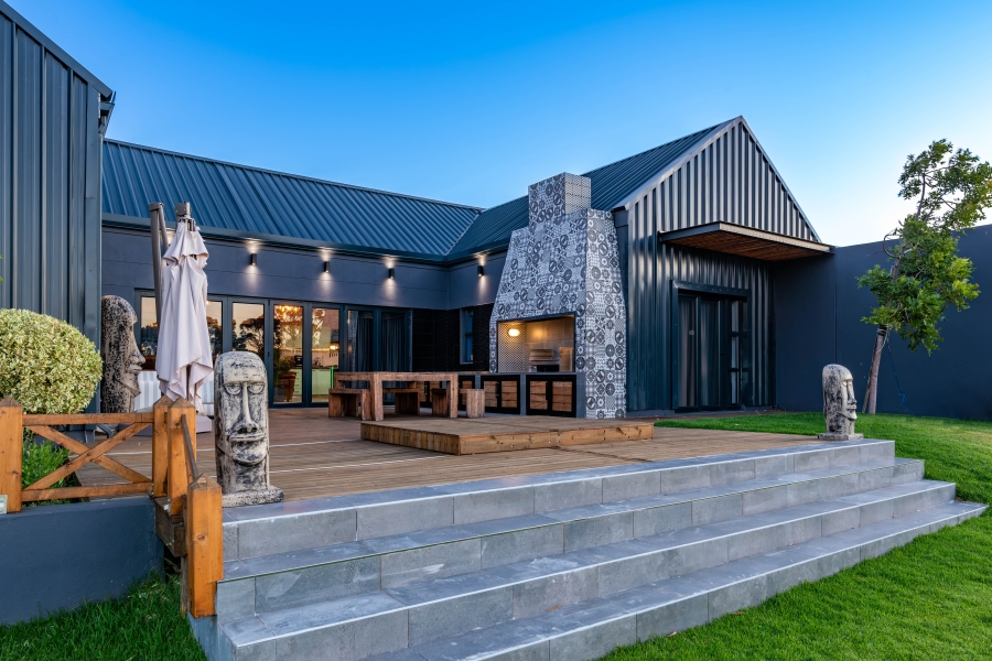 7 Bedroom Property for Sale in High Riding Country Estate Western Cape